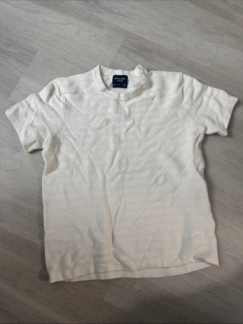 Abercrombie & Fitch Men's Cream Textured Short-Sleeve Knit Tee